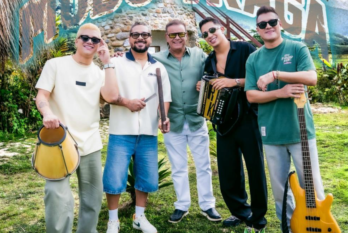 La Banda del 5 y el maestro Iván Villazón sorprenden con ‘Modo Traga’ una colaboración que une generaciones del vallenato