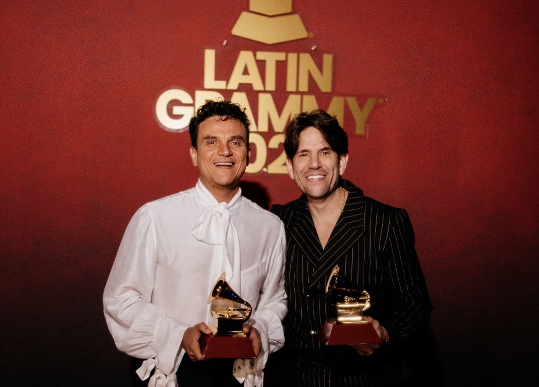 Silvestre Dangond y Juancho de la Espriella ganan el Latin Grammy 2025 a Mejor Álbum de Cumbia/Vallenato por El Último Baile