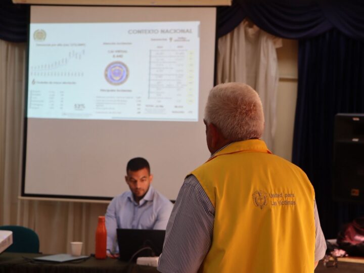 Víctima del conflicto enfrenta trabas por registros irregulares mientras la Unidad refuerza la estrategia antifraude