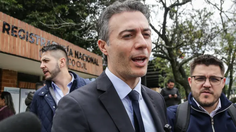 Registraduría rechaza recolección de firmas de Daniel Quintero para candidatura presidencial de 2026