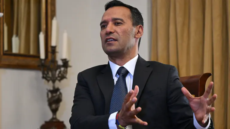 Defensa ordena investigación por presuntos nexos de general del Ejército con disidencias de ‘Calarcá’