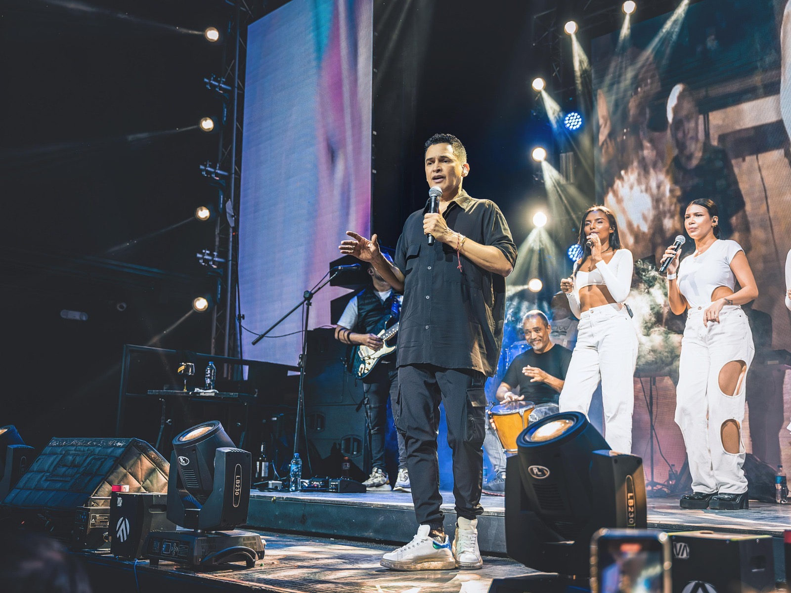 Jorge Celedón se robó los aplausos en Ipiales y Cali con su sentimiento vallenato